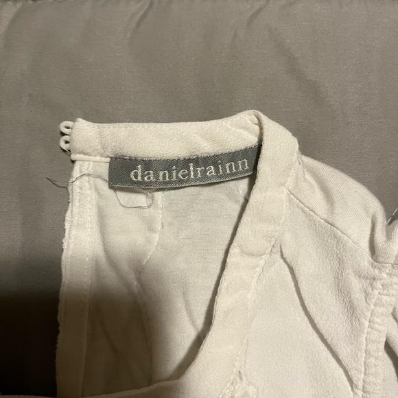 Daniel rainn tank - Picture 3 of 3